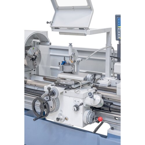 Choice of 42 feed settings for longitudinal and cross travel of apron and top support. 