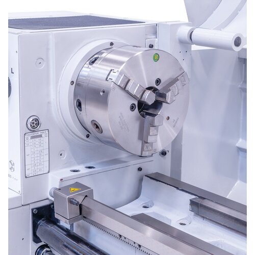 Advantage of Bernardo chuck PS3-250 mm / D8: soft solid jaws, hard master jaws, hard reversible top jaws and soft top jaws are optionally available.