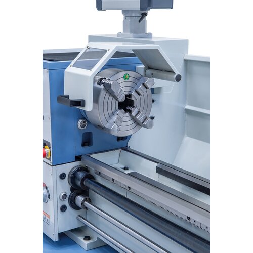 4-jaw chuck 200 mm allows centric clamping of square sections (optional)