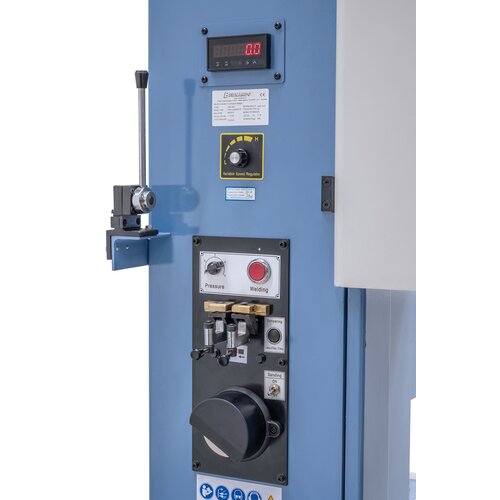 Blade welding unit, shear and grinder as standard 